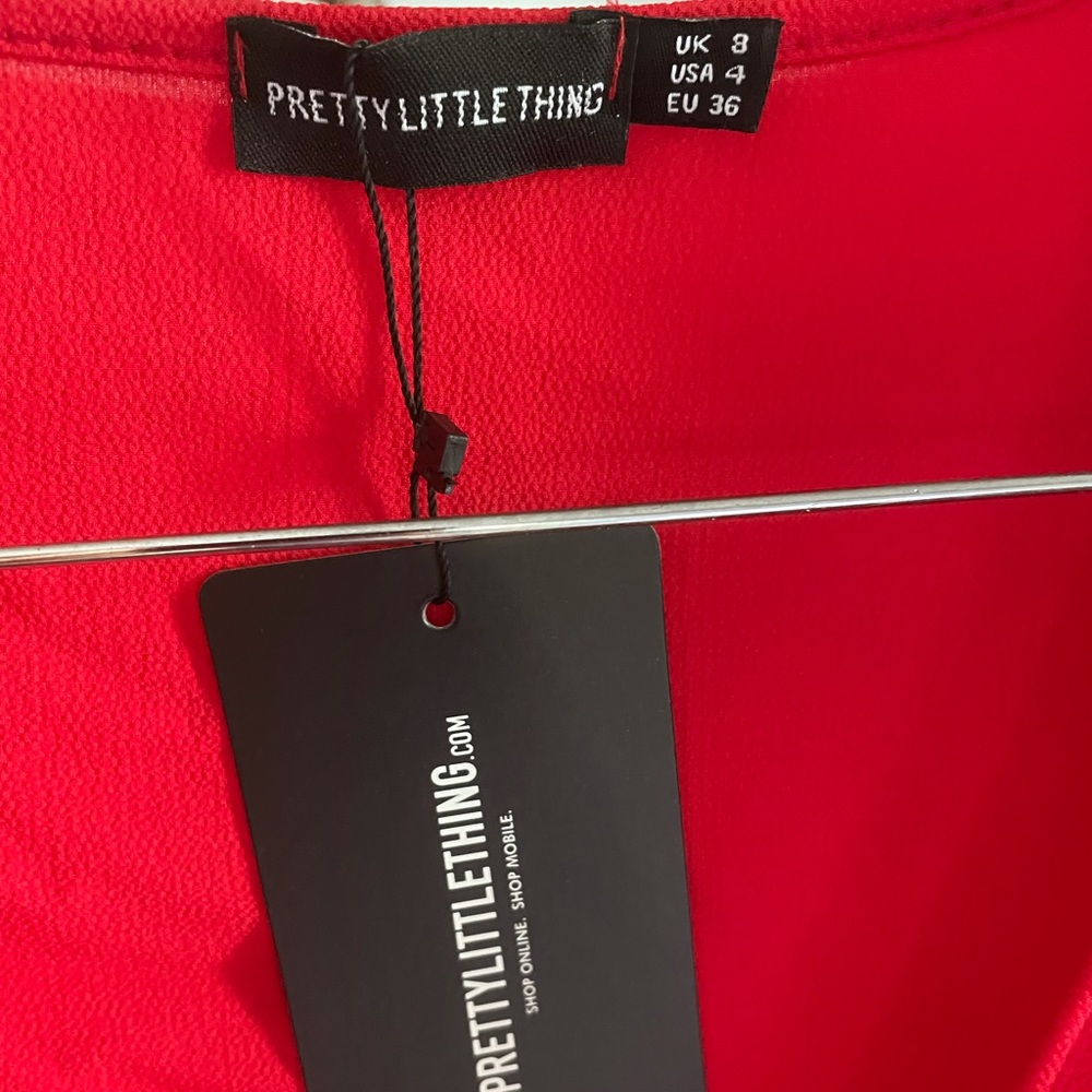 NWT PrettyLittleThing Top - Picture 3 of 3